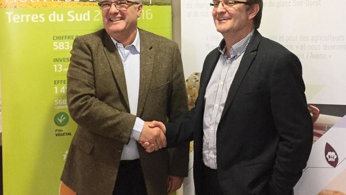 Michel Prugue, président de Maïsadour (à gauche), et Patrick Grizou, président de Terres du Sud, créent une union qui préserve les partenariats en cours avec les autres coops de la région.