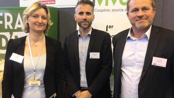De gauche à droite, Carole Rocca, manager du projet Fermes Leader, Stéphane Marcel, à la tête de Smag, et Laurent Martel, directeur du pôle InVivo Agriculture.M. COISNE