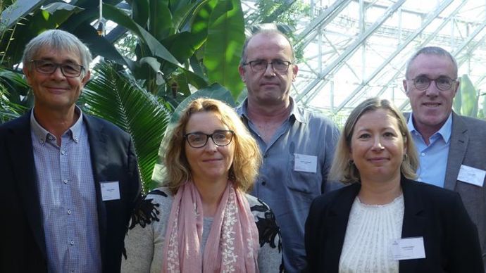 Le bureau d’Afaïa a été renouvelé et se compose désormais (de g. à dr.) de : Christian Hecker, vice-président, Céline Durieu, secrétaire, Vincent Romangin, vice-président, Laetitia Fourié, présidente, et Éric Beaudet, trésorier.