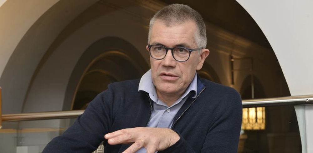 « La prise en compte des marques de distributeurs (MDD) dans le cadre actuel de la loi Égalim 2 ne va pas assez loin », affirme Damien Lacombe, président de Coop de France Métiers du lait. Or, ces MDD représentent deux tiers des PGC commercialisés par la coopération laitière. © Cédric Faimali.