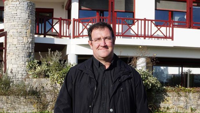 Éric Narbais-Jaureguy, président de Lur Berri depuis janvier 2020, a animé sa première assemblée générale, le 19 février, à Aïcirits. © LUR BERRI