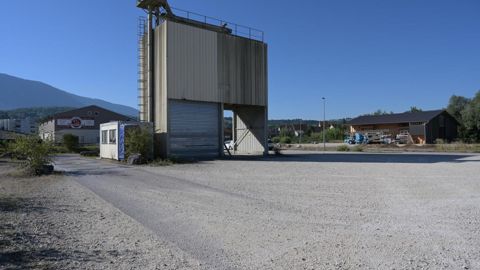 L’acquisition de cinq sites supplémentaires par le négoce Cholat (ici, celui de Yenne, en Savoie) s’inscrit dans une stratégie de développement et de segmentation de l’offre.