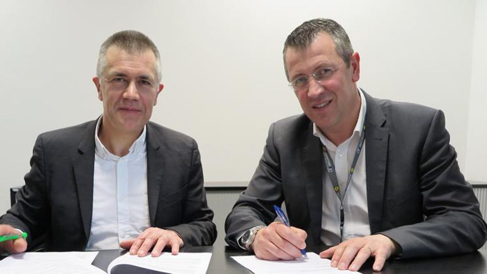 Damien Lacombe, président de Sodiaal Union et Michel Biero, gérant Achats Lidl France. Damien Lacombe, président de Sodiaal Union et Michel Biero, gérant Achats Lidl France.