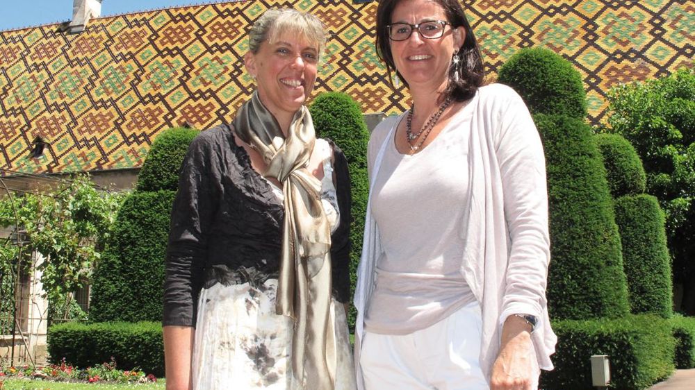 Valérie Poncet et Delphine Paul-Dauphin, présidente et déléguée régionale de Négoce Centre-Est, ont organisé un congrès placé sous le signe de la jeunesse.R. FOURREAUX Valérie Poncet et Delphine Paul-Dauphin, présidente et déléguée régionale de Négoce Centre-Est, ont organisé un congrès placé sous le signe de la jeunesse.R. FOURREAUX