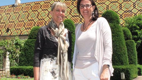Valérie Poncet et Delphine Paul-Dauphin, présidente et déléguée régionale de Négoce Centre-Est, ont organisé un congrès placé sous le signe de la jeunesse.R. FOURREAUX
