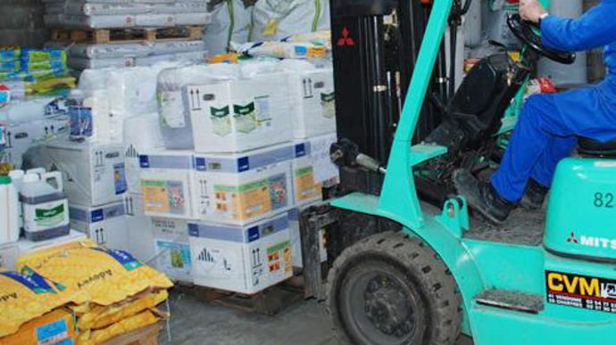 Chez Axéréal, trois dépôts ont été cambriolés en l'espace d'une semaine. Les voleurs sont partis avec des volumes importants de phytos, et même le transpalette. Chez Axéréal, trois dépôts ont été cambriolés en l'espace d'une semaine. Les voleurs sont partis avec des volumes importants de phytos, et même le transpalette.