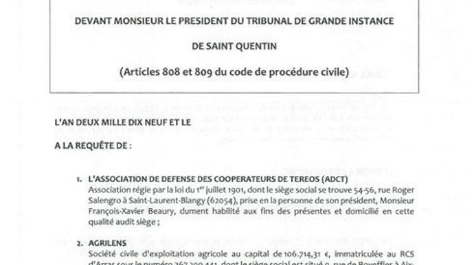 Les avocats de l'ADCT demandent au juge de choisir un huissier qui aura pour mission de vérifier de façon strictement confidentielle la pétition que l'association a recueillie auprès de plus de 2 500 adhérents de la coopérative. Les avocats de l'ADCT demandent au juge de choisir un huissier qui aura pour mission de vérifier de façon strictement confidentielle la pétition que l'association a recueillie auprès de plus de 2 500 adhérents de la coopérative.