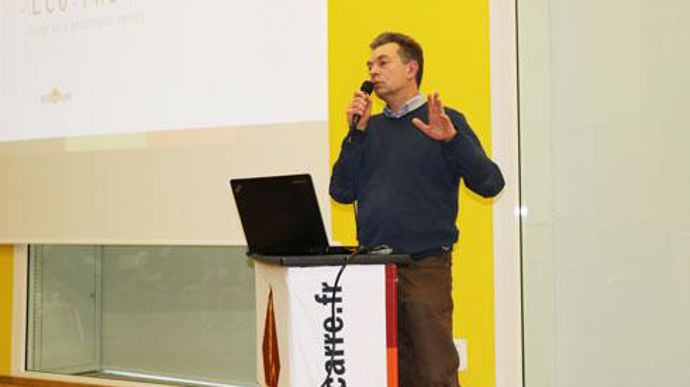 Philippe Leclercq, cheville ouvrière de la création du GIEE chez Carré : « Nous nous sommes fixé trois axes de travail, le matériel et l'optimisation de la pulvérisation, l'agriculture de précision et la biodiversité ». © B. CAILLIEZ Philippe Leclercq, cheville ouvrière de la création du GIEE chez Carré : « Nous nous sommes fixé trois axes de travail, le matériel et l'optimisation de la pulvérisation, l'agriculture de précision et la biodiversité ». © B. CAILLIEZ