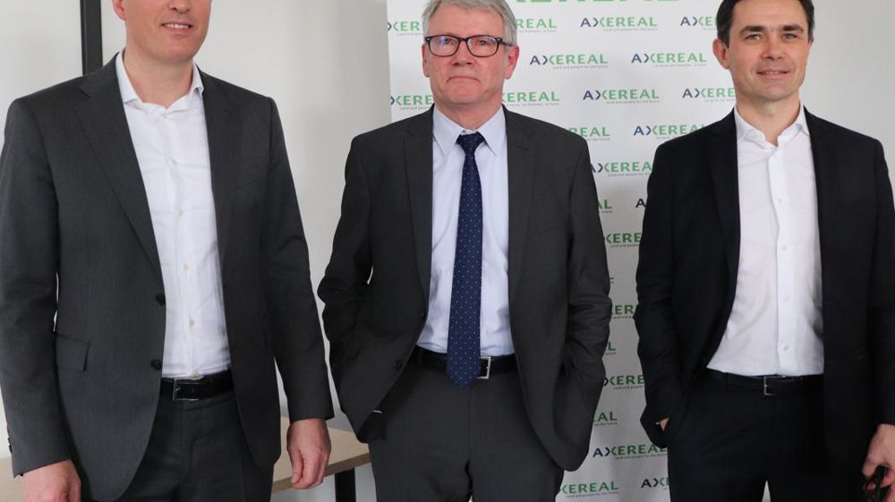 RebondYvan Schaepman, DG de Boortmalt, Jean-François Loiseau, président d'Axéréal, et Paul-Yves L'Anthoën, DG d'Axéréal, lors de la présentation des résultats de l'exercice le 10 janvier dernier : Axéréal a réalisé un CA de 2,53 Mds€ en 2017-2018 (+ 7 %) et espère atteindre les 2,66 Mds€ en 2018-2019.R. FOURREAUX