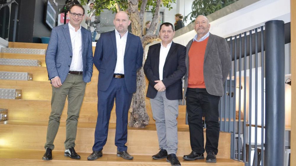 Le nouveau président, Jean-François Naudi (2e à g.), travaille avec trois présidents délégués, Edouard Cavalier (pôle agricole), Pascal Levade (pôle agroalimentaire) et Michel Pontier (pôle distribution).F. JACQUEMOUD