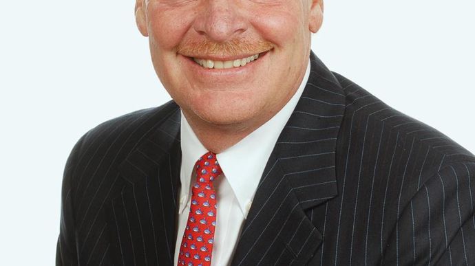 Edward D. Breen, chairman et CEO de DuPont, salue « un accord gagnant-gagnant ».