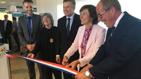 De droite à gauche, Philippe Mangin, président d'InVivo, Carole Delga, présidente de la région Occitanie, Thierry Blandinières, DG d'InVivo, Chantal Marion, vice-présidente de Montpellier Méditerranée Métropole, et Stéphane Marcel, DG de Smag. De droite à gauche, Philippe Mangin, président d'InVivo, Carole Delga, présidente de la région Occitanie, Thierry Blandinières, DG d'InVivo, Chantal Marion, vice-présidente de Montpellier Méditerranée Métropole, et Stéphane Marcel, DG de Smag.