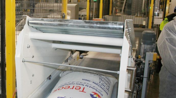       C'est pour une livraison en Syrie de sorbitol, un dérivé du sucre pouvant être utilisé pour la fabrication d'explosifs, que Tereos est attaqué.
B. CAILLIEZ