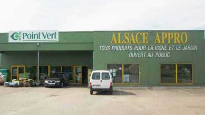 Le site de Saint-Hippolyte (Haut-Rhin), comme les deux autres sites d'Alsace Appro et ceux de la coopérative Appro du Piémont, sont désormais intégrés au Comptoir agricole. Le site de Saint-Hippolyte (Haut-Rhin), comme les deux autres sites d'Alsace Appro et ceux de la coopérative Appro du Piémont, sont désormais intégrés au Comptoir agricole.