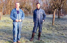 Étienne et Rémy Champigneul ont misé gagnant sur l'élevage des veaux. De 8 % en 2009-2010, leur taux de mortalité est tombé à 4,3 % en 2012-2013.© D.S. Étienne et Rémy Champigneul ont misé gagnant sur l'élevage des veaux. De 8 % en 2009-2010, leur taux de mortalité est tombé à 4,3 % en 2012-2013.© D.S.