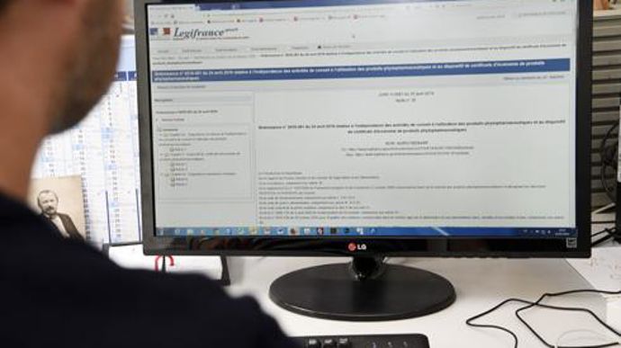 Pas de bouleversement, comme Coop de France et la FNA s’y attendaient, à la lecture de l’ordonnance sur le site Légifrance.gouv.fr. © C. FAIMALI