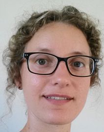 SÉGOLÈNE RODIER, VÉTÉRINAIRE(1) EN MAYENNE