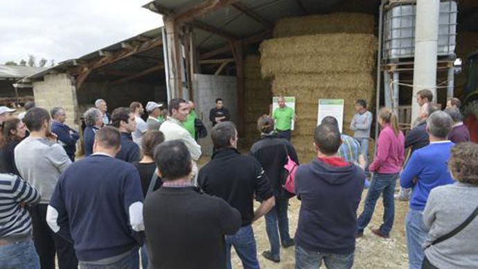 La première édition de Terres de Progrès d'Euralis a réuni quatre-vingt-dix adhérents et clients dans les Landes, sur le thème de l'élevage. © OLIVIER ROBINET La première édition de Terres de Progrès d'Euralis a réuni quatre-vingt-dix adhérents et clients dans les Landes, sur le thème de l'élevage. © OLIVIER ROBINET