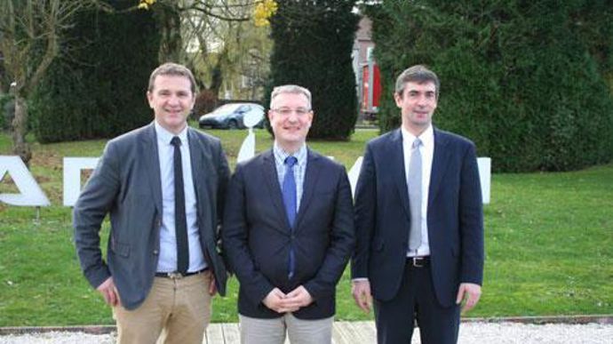 L'équipe dirigeante d'Unéal et du groupe Advitam, avec de gauche à droite, Laurent Bué, un des trois vice-présidents, Cédric Cogniez, DG, Bertrand Hernu, président. © B. CAILLIEZ L'équipe dirigeante d'Unéal et du groupe Advitam, avec de gauche à droite, Laurent Bué, un des trois vice-présidents, Cédric Cogniez, DG, Bertrand Hernu, président. © B. CAILLIEZ