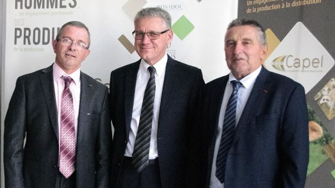 Le nouveau président, Gérard Lavinal (à gauche), remplace Christian Delrieu (à droite) et travaillera avec Michel Pélissier (au centre), directeur général depuis deux ans.CAPEL