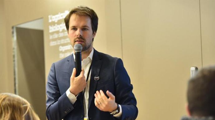 Responsable RSE de Coop de France, Benjamin Perdreau est un des animateurs du groupe de travail sur la norme Iso de la RSE dans l’agroalimentaire. Il fait partie aussi de la délégation française pour l’Iso sur la scène internationale.