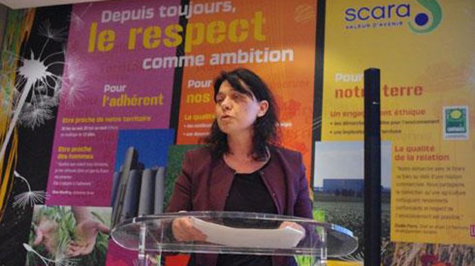 « L'exercice que nous clôturons a été éprouvant pour les équipes mais heureusement les résultats sont là », soulignait Agnès Duwer, directrice générale de la Scara, lors de l'assemblée générale de la coopérative, à Arcis-sur-Aube. © C. URVOY « L'exercice que nous clôturons a été éprouvant pour les équipes mais heureusement les résultats sont là », soulignait Agnès Duwer, directrice générale de la Scara, lors de l'assemblée générale de la coopérative, à Arcis-sur-Aube. © C. URVOY