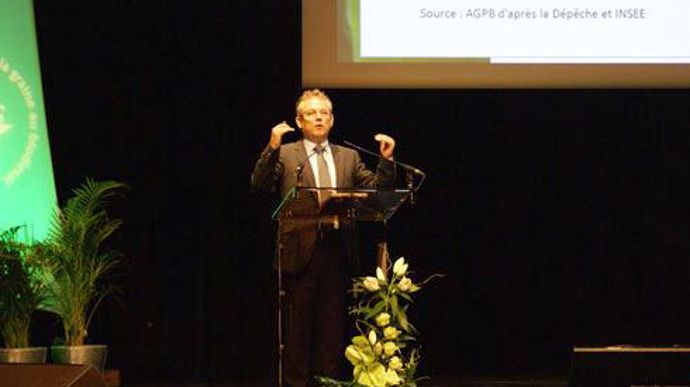 François Pignolet, le directeur de Centre Ouest céréales, se félicite de cette acquisition de la société Breteaud qui va permettre à la coopérative d'optimiser son transport. © CENTRE OUEST CEREALES François Pignolet, le directeur de Centre Ouest céréales, se félicite de cette acquisition de la société Breteaud qui va permettre à la coopérative d'optimiser son transport. © CENTRE OUEST CEREALES