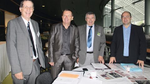 De droite à gauche, Jean-Luc Doneys, président de l'Urfacal et ses trois vice-présidents, Jean-Jacques Dumas, Philippe Manry et Jean-Michel Boussit, le 4 octobre dernier au Sommet de l'élevage.M. ROQUE MARNEYS