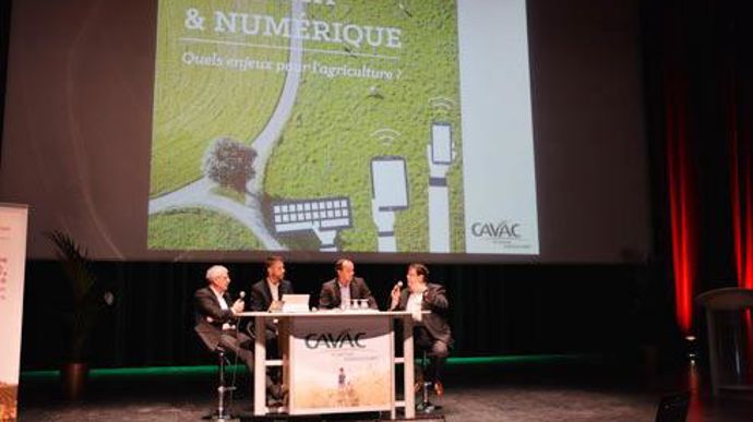 Lors de son assemblée générale, le groupe Cavac a fait partager un sujet dans l'air du temps : le big data et le numérique en agriculture. Lors de son assemblée générale, le groupe Cavac a fait partager un sujet dans l'air du temps : le big data et le numérique en agriculture.