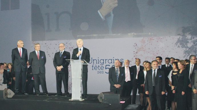 L'équipe d'Unigrains au complet lors du 50e anniversaire de la société, le 8 octobre dernier, au Grand Palais, à Paris. B. CAILLIEZ