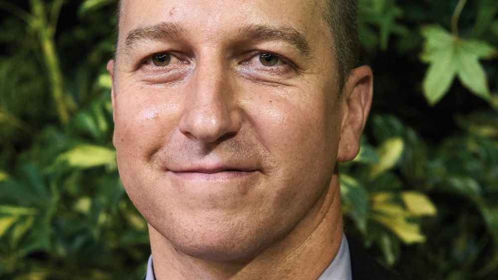 Philippe Gros, juge unique du National Montbéliard, éleveur dans le Doubs : « J'ai été agréablement surpris dans les sections jeunes et adultes par l'amplitude corporelle des animaux. Quant aux vaches en pleine lactation, j'ai aussi retrouvé une conformation musculaire en accord avec ce que nous recherchons. »© THIERRY PASQUET