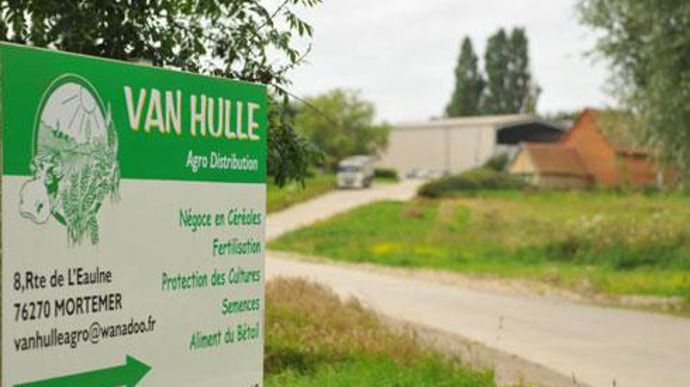 Les agriculteurs et négoces ont peu de chance de toucher leur créance, après la cessation de l'activité de Van Hulle Agro-distribution. Les agriculteurs et négoces ont peu de chance de toucher leur créance, après la cessation de l'activité de Van Hulle Agro-distribution.