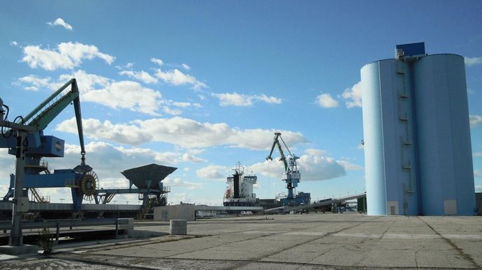 Les liens entre les deux entités seront renforcés au silo des Tellines, à Fos-sur-Mer, qui devrait d'ailleurs voir sa capacité doubler à 60 000 t pour la moisson 2015.