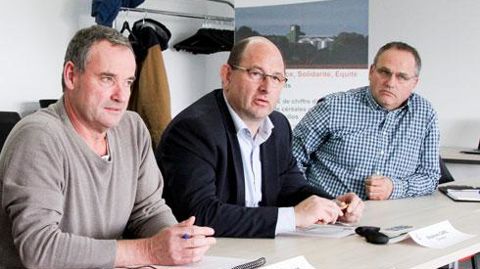 Pascal Desvages, président de Creully (à gauche), Stéphane Carel, le directeur, Antoine Jeanne, directeur de la société Agronat, le 14 novembre dernier­, au siège social de la coopérative à Creully-sur-Seulles (Calvados). © A. DUFUMIER Pascal Desvages, président de Creully (à gauche), Stéphane Carel, le directeur, Antoine Jeanne, directeur de la société Agronat, le 14 novembre dernier­, au siège social de la coopérative à Creully-sur-Seulles (Calvados). © A. DUFUMIER