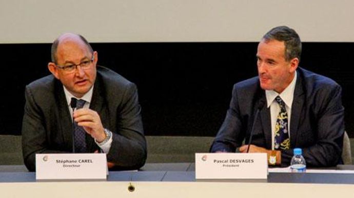  Le directeur Stéphane Carel et le président Pascal Desvages, le 27 novembre au mémorial de Caen à l'occasion de l'assemblée générale. © A. DUFUMIER  Le directeur Stéphane Carel et le président Pascal Desvages, le 27 novembre au mémorial de Caen à l'occasion de l'assemblée générale. © A. DUFUMIER