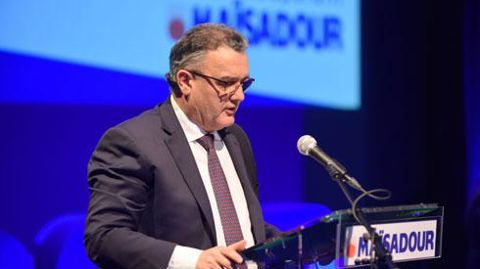 Malgré un exercice 2016-2017 compliqué pour les adhérents, comme pour la coop, Michel Prugue, président de Maïsadour, reste confiant dans la reprise des activités et le redressement des comptes. Malgré un exercice 2016-2017 compliqué pour les adhérents, comme pour la coop, Michel Prugue, président de Maïsadour, reste confiant dans la reprise des activités et le redressement des comptes. Malgré un exercice 2016-2017 compliqué pour les adhérents, comme pour la coop, Michel Prugue, président de Maïsadour, reste confiant dans la reprise des activités et le redressement des comptes. Malgré un exercice 2016-2017 compliqué pour les adhérents, comme pour la coop, Michel Prugue, président de Maïsadour, reste confiant dans la reprise des activités et le redressement des comptes.
