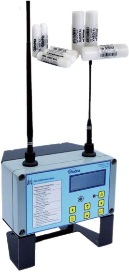 Le bolus ruminal est au San'Phone ce que le collier est au Heat Phone. Mais là, c'est la température du rumen qui est enregistrée 24 h/24, l'information étant envoyée au boîtier radio GSM Médria. enregistrée 24 h/24, l'information étant envoyée au boîtier radio GSM Médria.