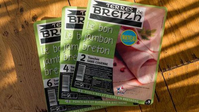 Avec « Le bon jambon breton », la coopérative qui s'est investie depuis dix ans dans une démarche de développement durable, entend casser le lien souvent fait entre production porcine bretonne et pollutions. Avec « Le bon jambon breton », la coopérative qui s'est investie depuis dix ans dans une démarche de développement durable, entend casser le lien souvent fait entre production porcine bretonne et pollutions.