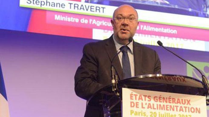  Lancés le 20 juillet, ici avec Stéphane Travert, ministre de l'Agriculture, les EGalim prendront fin le 21 décembre. Mais tout reste à faire. © C. SAIDOU/MIN.AGRI  Lancés le 20 juillet, ici avec Stéphane Travert, ministre de l'Agriculture, les EGalim prendront fin le 21 décembre. Mais tout reste à faire. © C. SAIDOU/MIN.AGRI