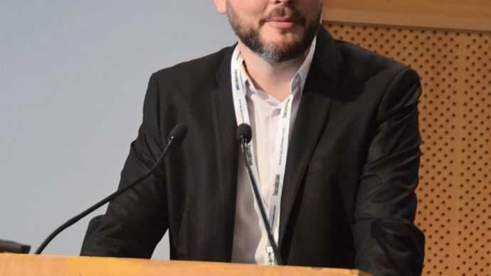 Parmi les « porteurs d'innovation » venus témoigner, Vincent Sincholle, responsable du Design Thinking Lab d'InVivo NSA.Y. BOLOH