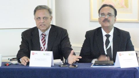 Sagar Kaushik, directeur des opérations ventes et marketing monde d'UPL et Ajit Prenmath, directeur des opérations Europe, ont annoncé un chiffre d'affaires mondial de 1,8 milliard de dollars US.M. COISNE