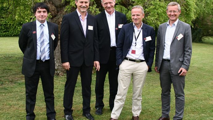 La nouvelle équipe Europe : Bruno Pouzet, directeur marketing, Roland Debeuf, directeur recherche maïs, Alain Barbier, directeur général adjoint, Marc Duprez, directeur commercial France et Rémi Bastien, directeur général.B. CAILLIEZ