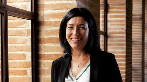 Bénédicte Rolland, secrétaire générale d’Arterris, a consacré la dernière émission de Radio Arterris aux mesures mises en place par le groupe pour assurer la continuité de service dans toutes ses activités. © ARTERRIS