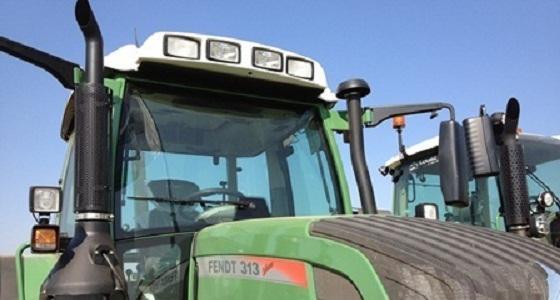 Un tracteur 4 cylindres de 135 ch.