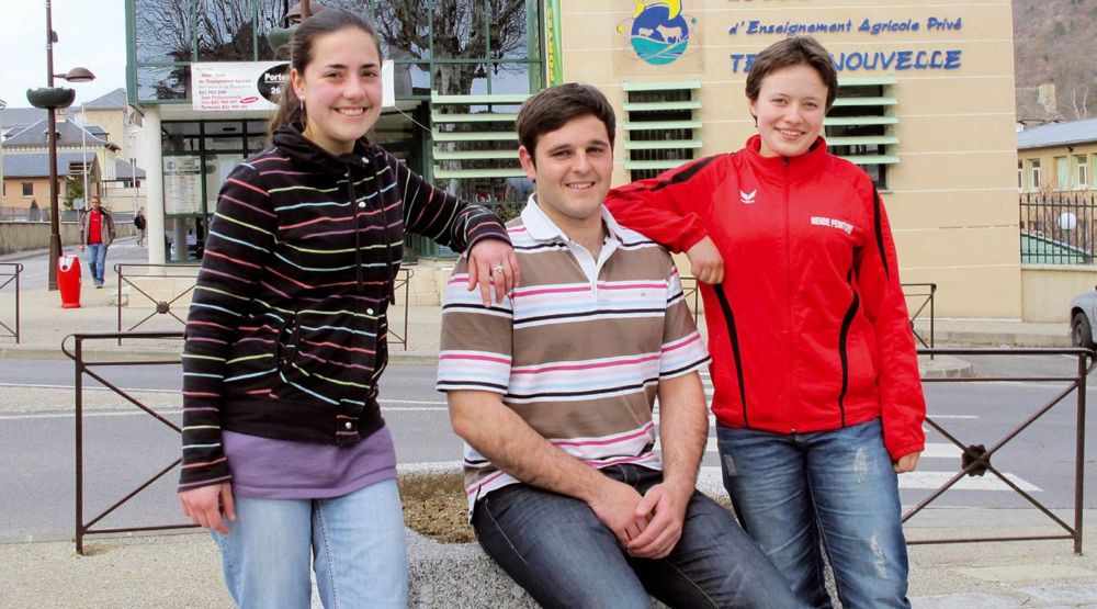 De gauche à droite : Annaëlle Roux, Bastien Deurrieu et Lætitia Rouillet© D. G. 