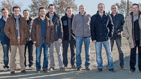 Les dix agriculteurs des quatre exploitations situées entre Mortagne-sur-Sèvre et Cholet. Ils vous recevront à l'occasion de portes ouvertes le 20 juin après-midi. Vous pourrez découvrir toute l'installation. Contact : www.agribiomethane.frPHOTOS © D.G.