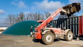 La majorité des installations actuelles en méthanisation agricole sont dans la gamme de 150 à 300 kW électriques, des puissances accessibles à des élevages de grande taille capables de mobiliser 20 tonnes par jour de matières méthanisables. La majorité des installations actuelles en méthanisation agricole sont dans la gamme de 150 à 300 kW électriques, des puissances accessibles à des élevages de grande taille capables de mobiliser 20 tonnes par jour de matières méthanisables.