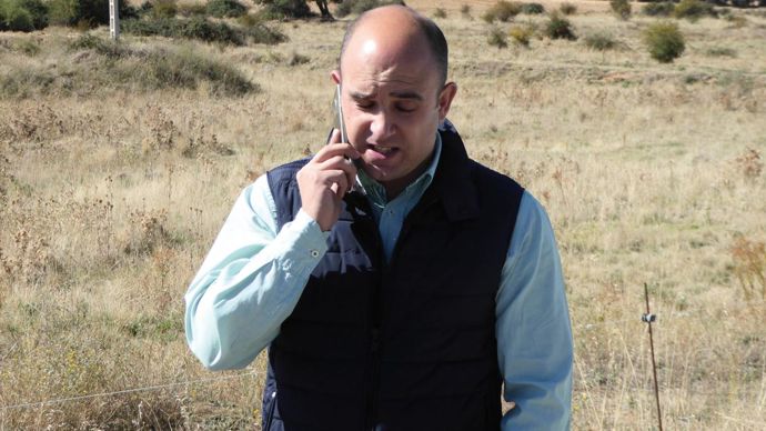 Roberto Martin, l'un des six experts du groupe AN, est disponible24 h/24, édite une lettre hebdomadaire et organise une réunionde marché tous les mois.