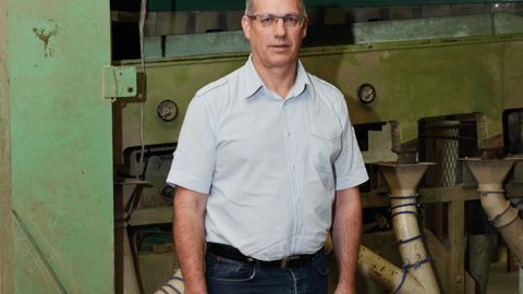 « On commence toujours par utiliser un nettoyeur-séparateur, et si cela ne suffit pas on utilise la table densimétrique », explique Germain Bour, directeur général de Cerepy.C. FAIMALI