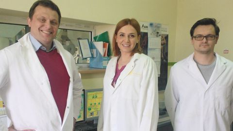 Pierre Brotier, directeur, Anita Raczka, responsable commerciale, Bartosz Radziszemski, responsable qualité. « Nous avons fait évoluer la qualité des semences en Pologne. »C. DEQUIDT